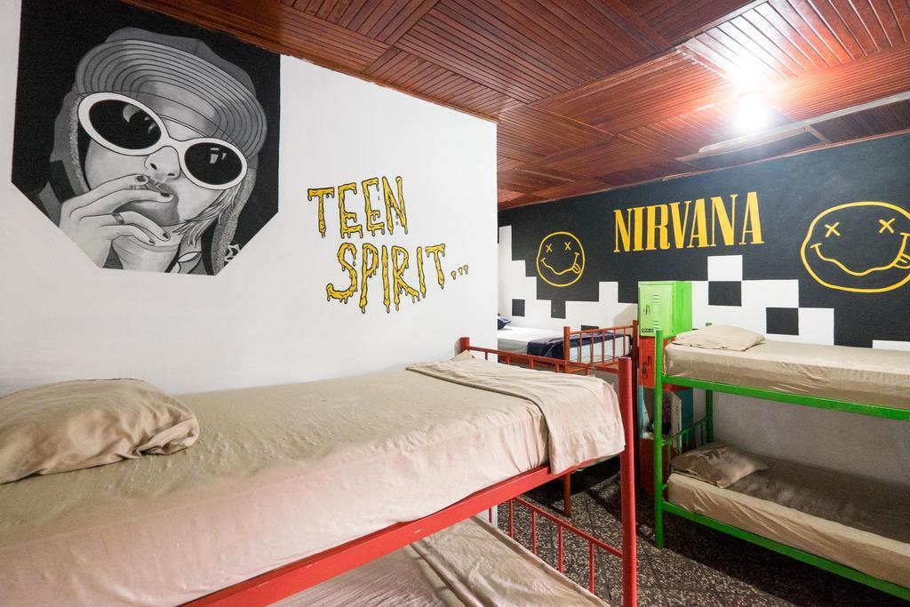 Pura Vida Hostel Tamarindo Luaran gambar