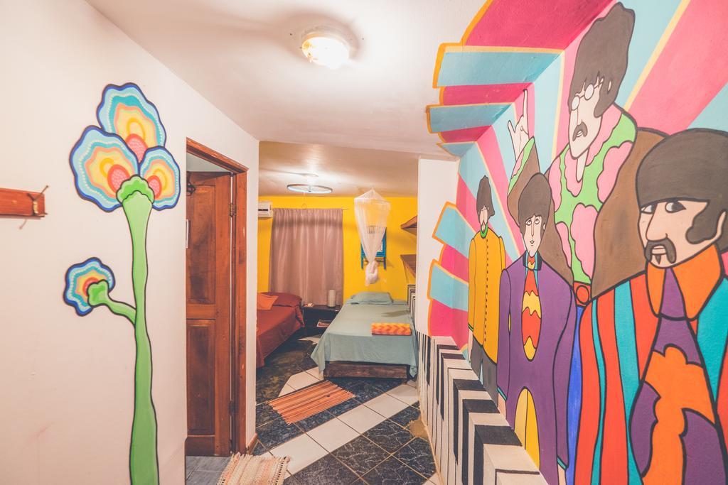Pura Vida Hostel Tamarindo Luaran gambar