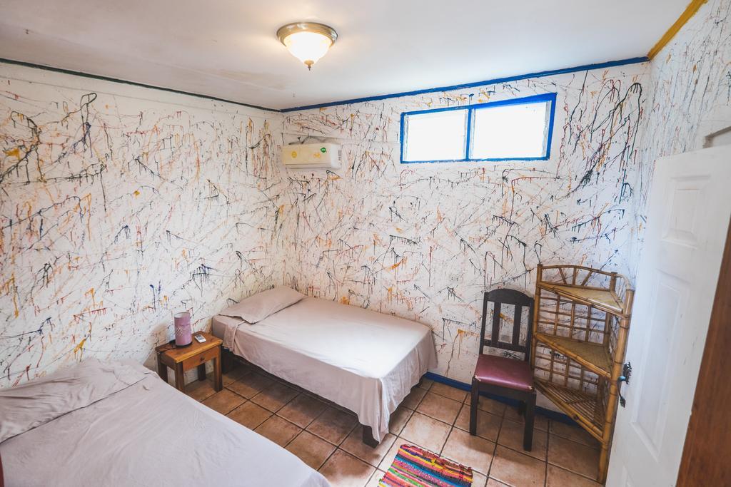 Pura Vida Hostel Tamarindo Luaran gambar